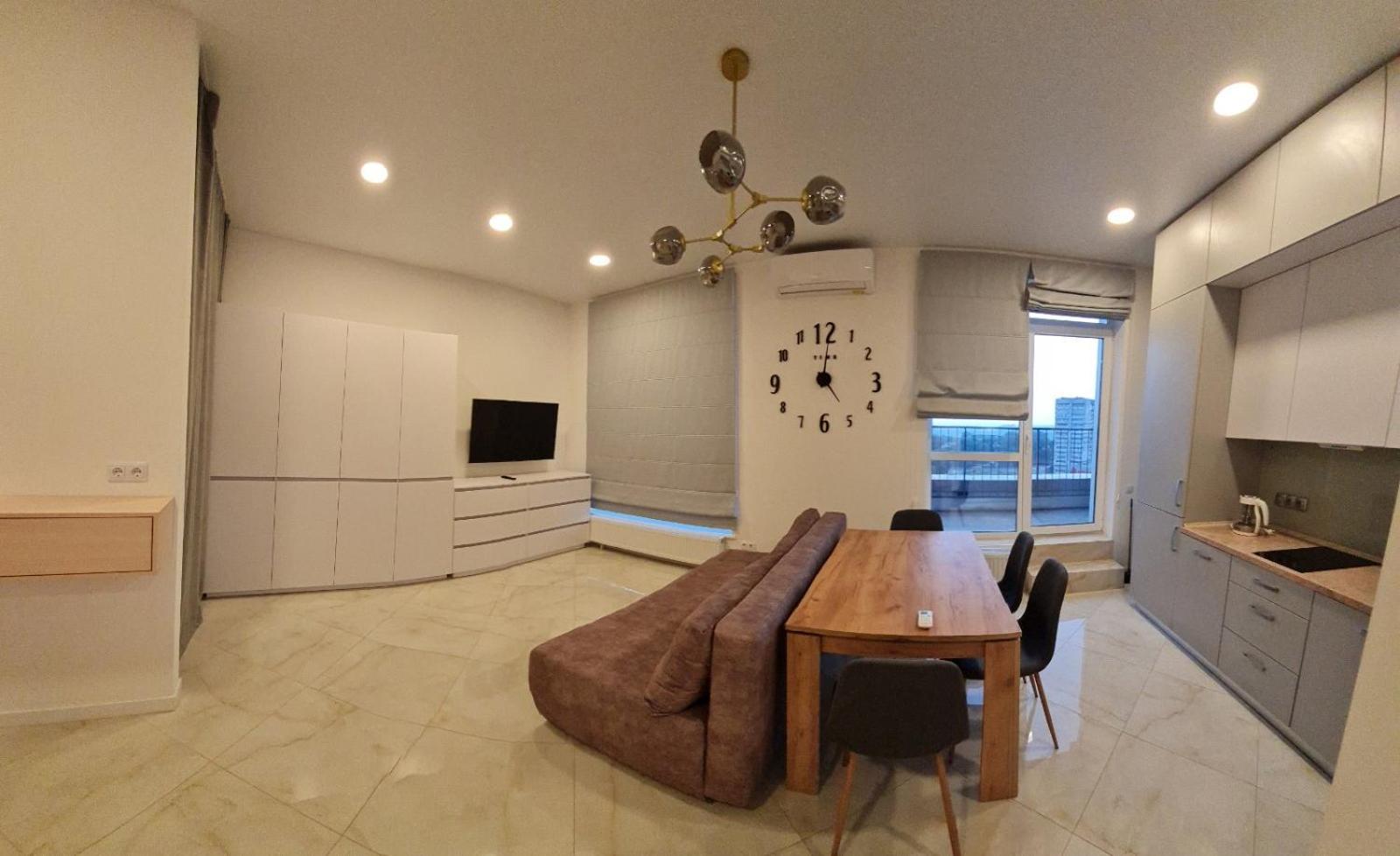 Apartplus - Затишні Апартаменти Dnipro Bagian luar foto